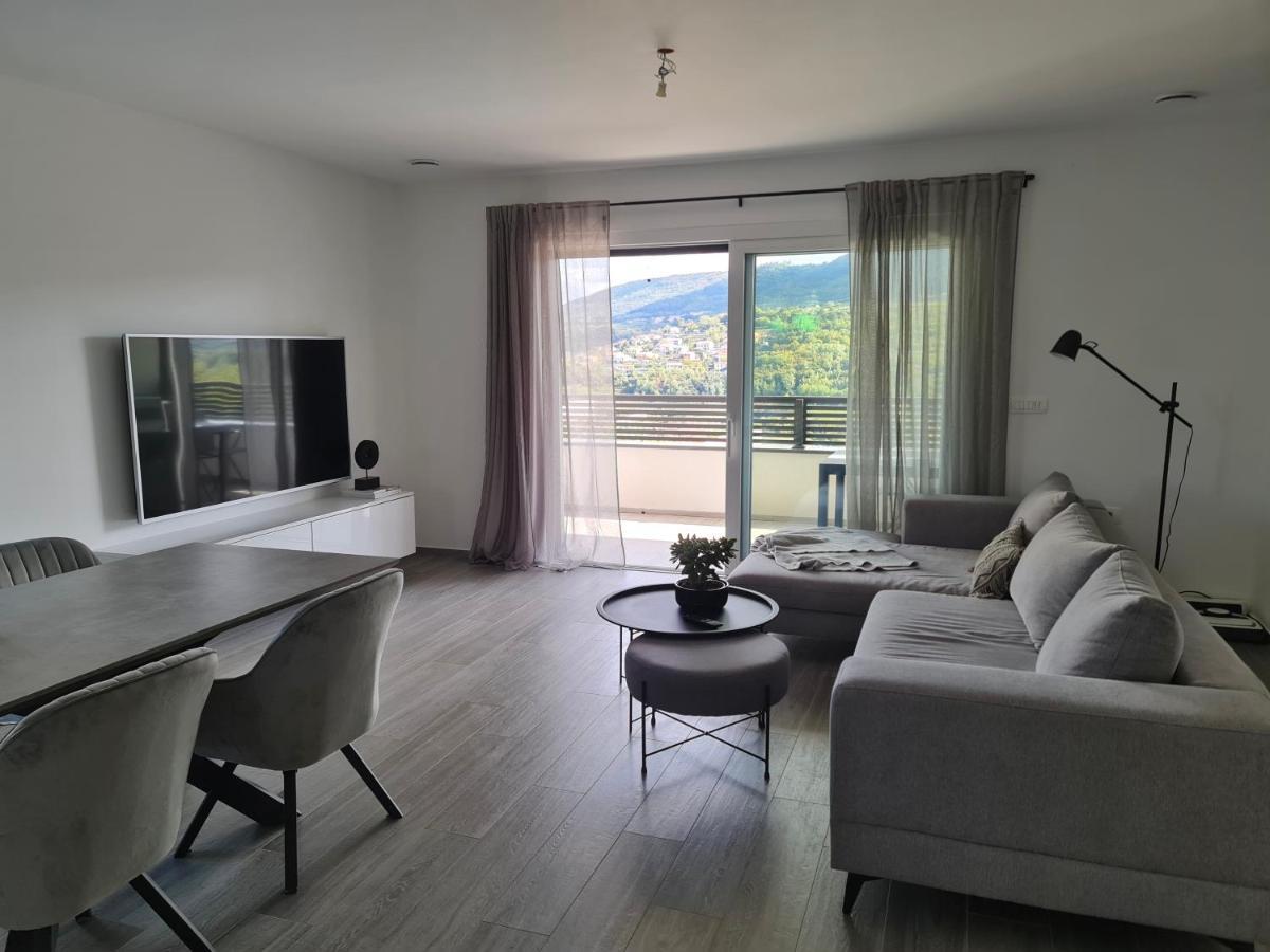 Villa Capris Apartments Κόπερ Εξωτερικό φωτογραφία