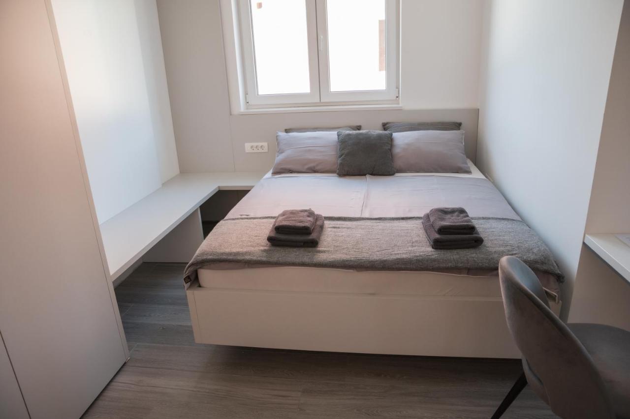 Villa Capris Apartments Κόπερ Εξωτερικό φωτογραφία